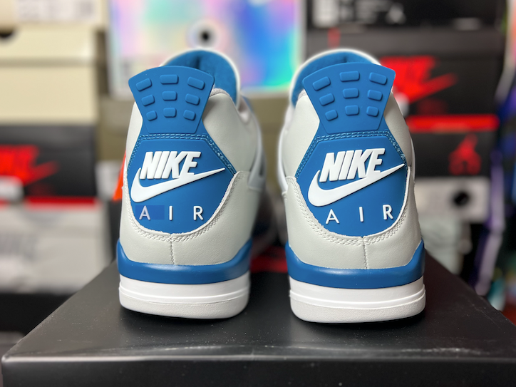 Nike Air Jordan 4 Retro Military Blue (2024)